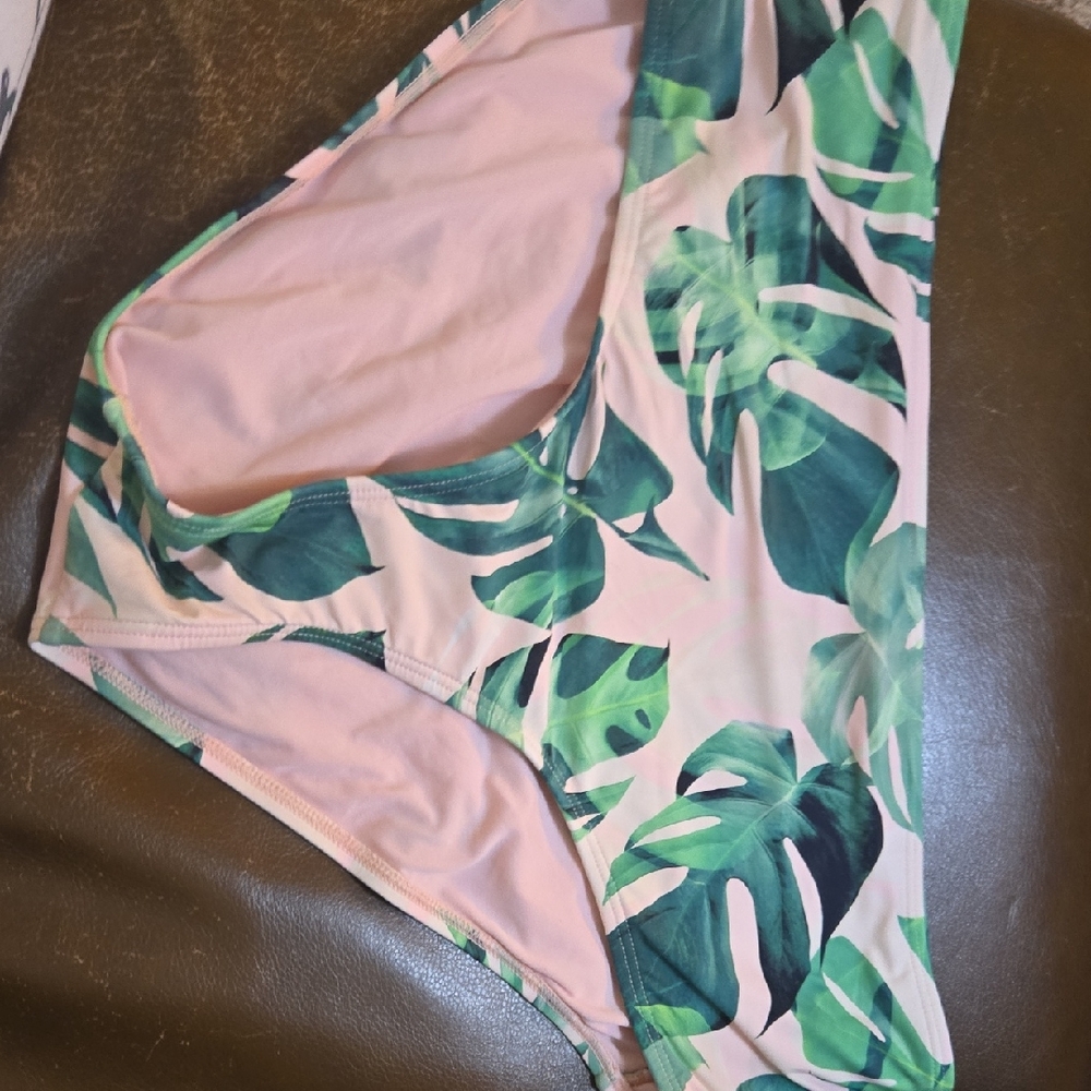 Tropical Leaf Print Bikini Bottom